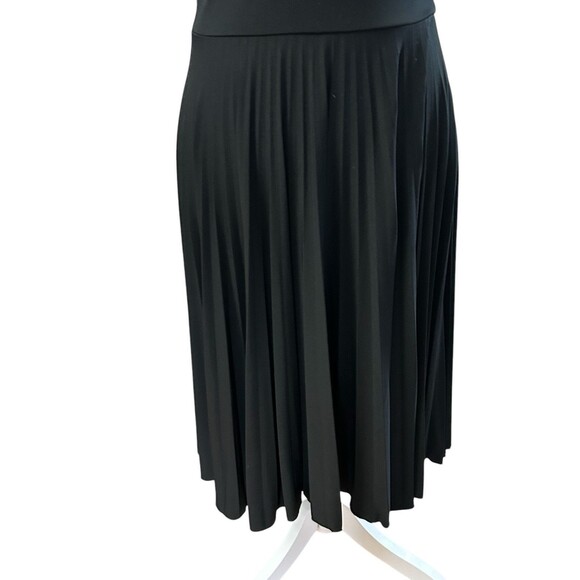 Max And Cleo Black Halter Dress Pleated Bottom Sz S - Picture 3 of 7